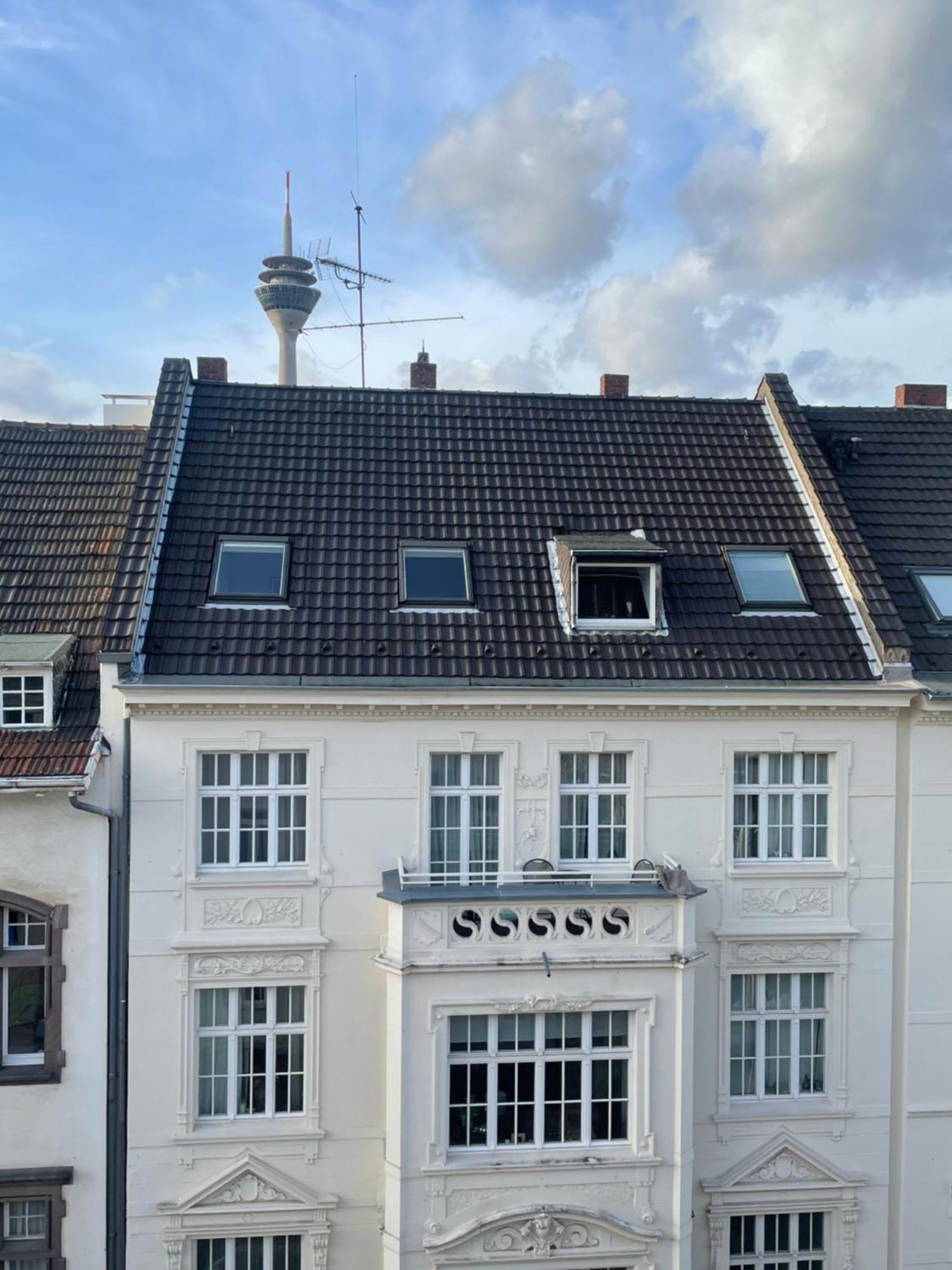Cosy & Flat Near Center