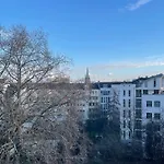 Cosy & Central Flat Near Duesseldorf Center
